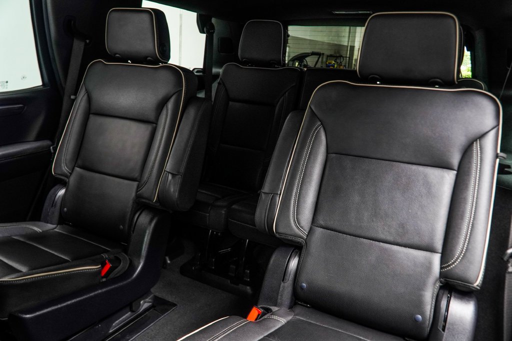 Used 2025 Black Chevrolet Premier image 49