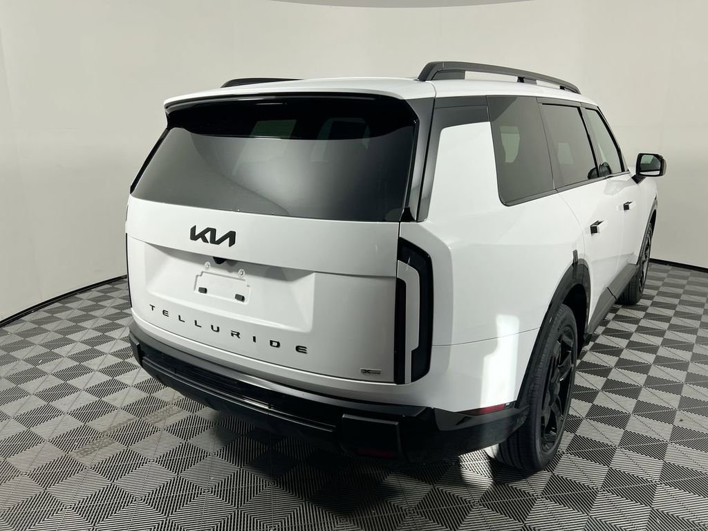New 2027 Glacial White Pearl Kia X-LINE SX image 3