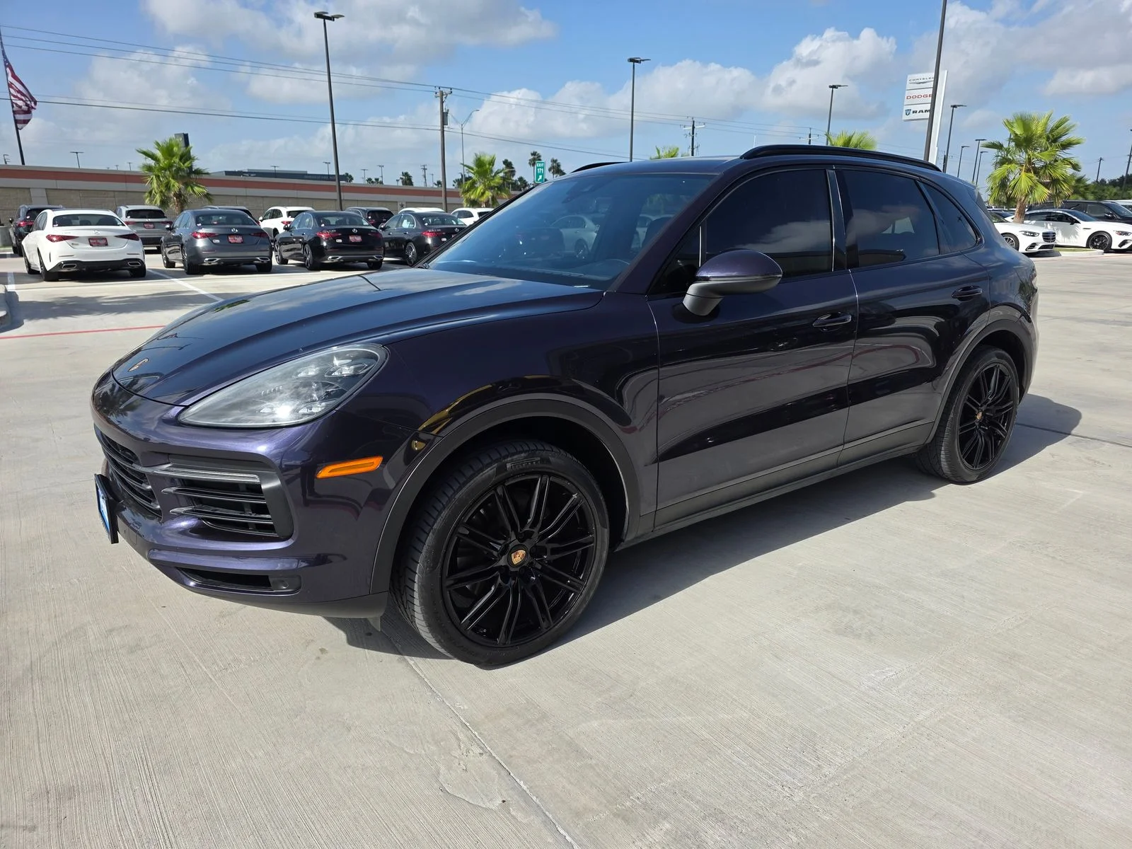 Used 2019 Blue Porsche Base image 3
