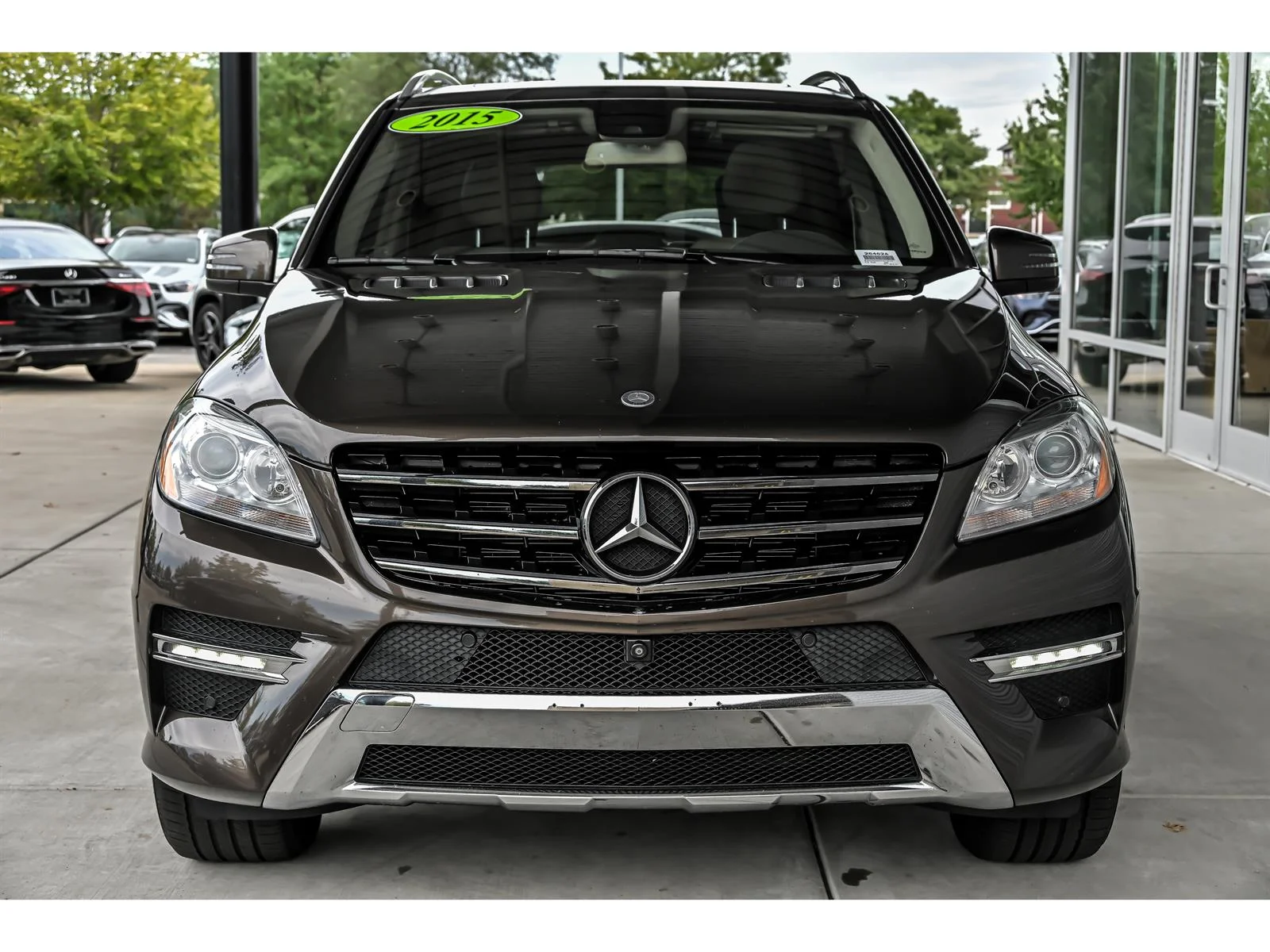 Used 2015 Brown Mercedes-Benz ML 400 image 4