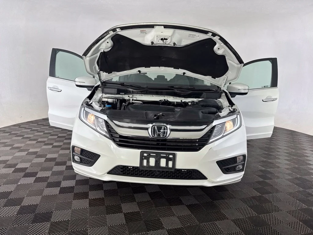 Used 2020 White Honda EX-L image 17