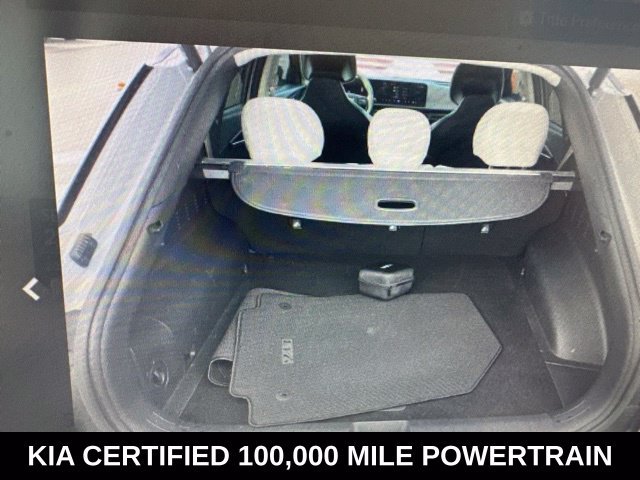 Used 2025 Gray Kia Wind image 6
