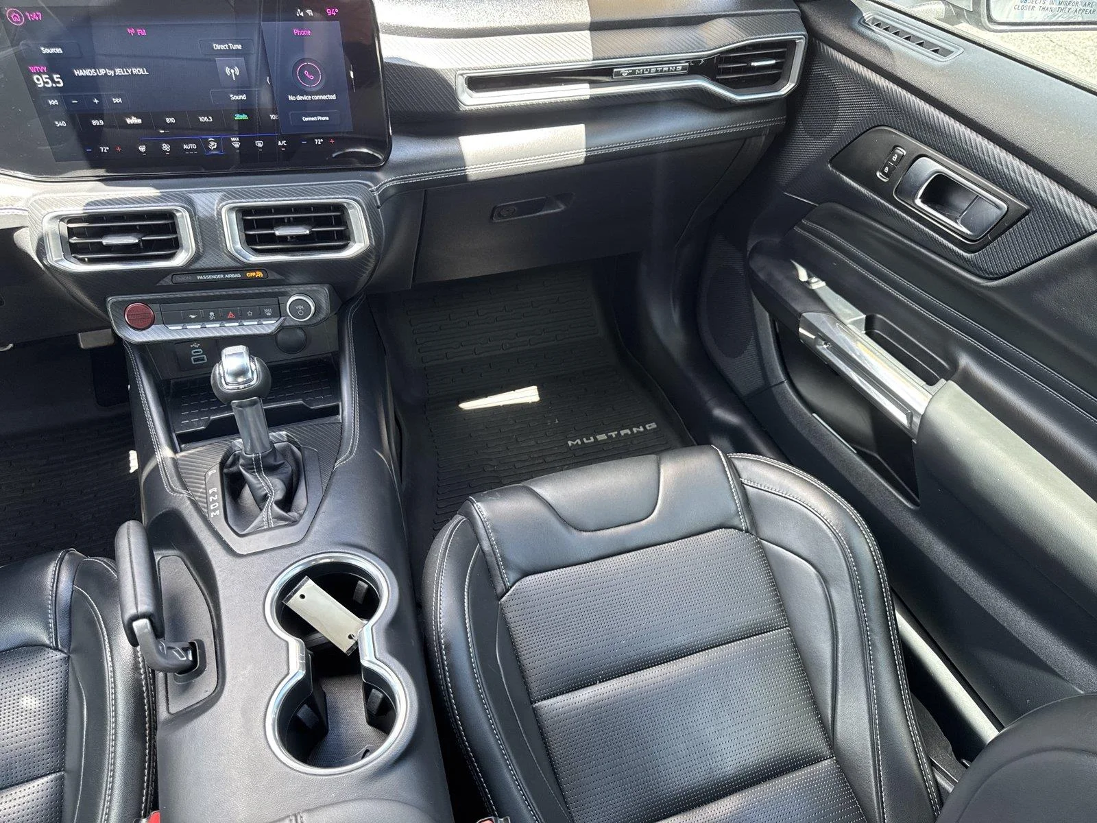 Used 2024 Iconic Silver Ford GT Premium image 16