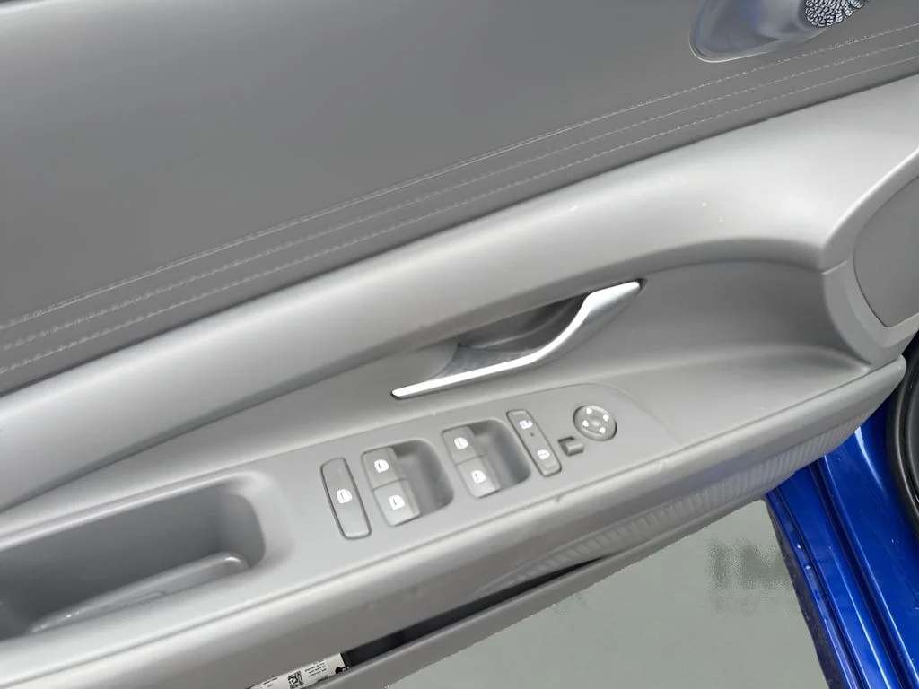 Used 2024 Blue Hyundai SEL image 16