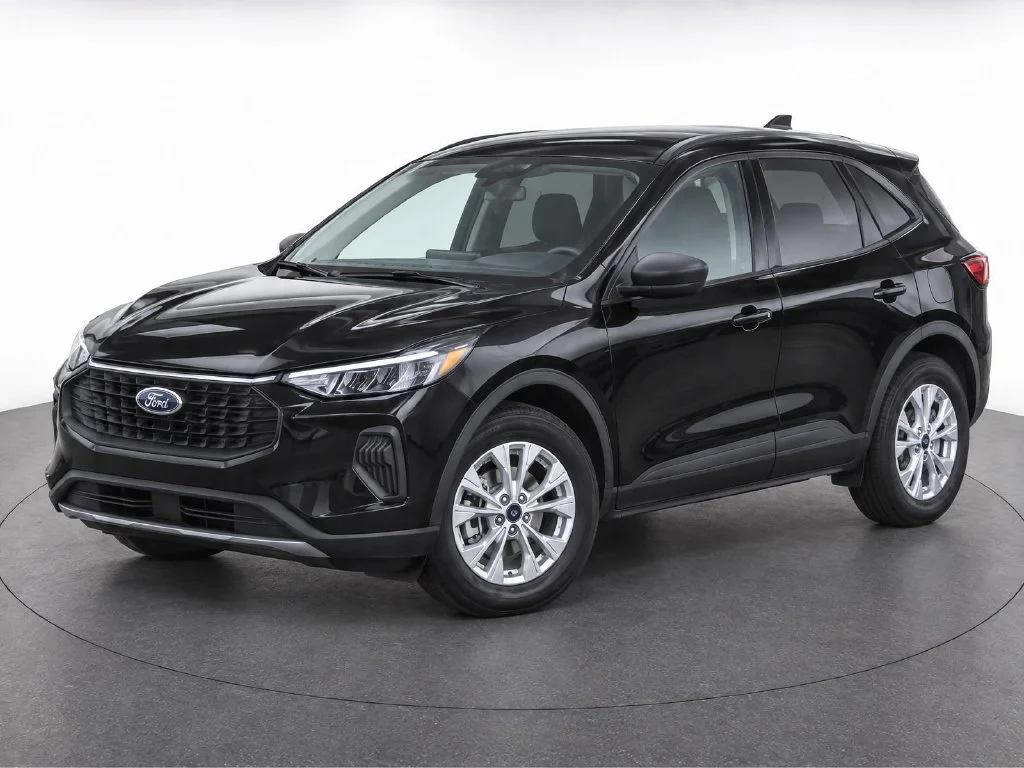 Used 2025 Black Ford Active image 2