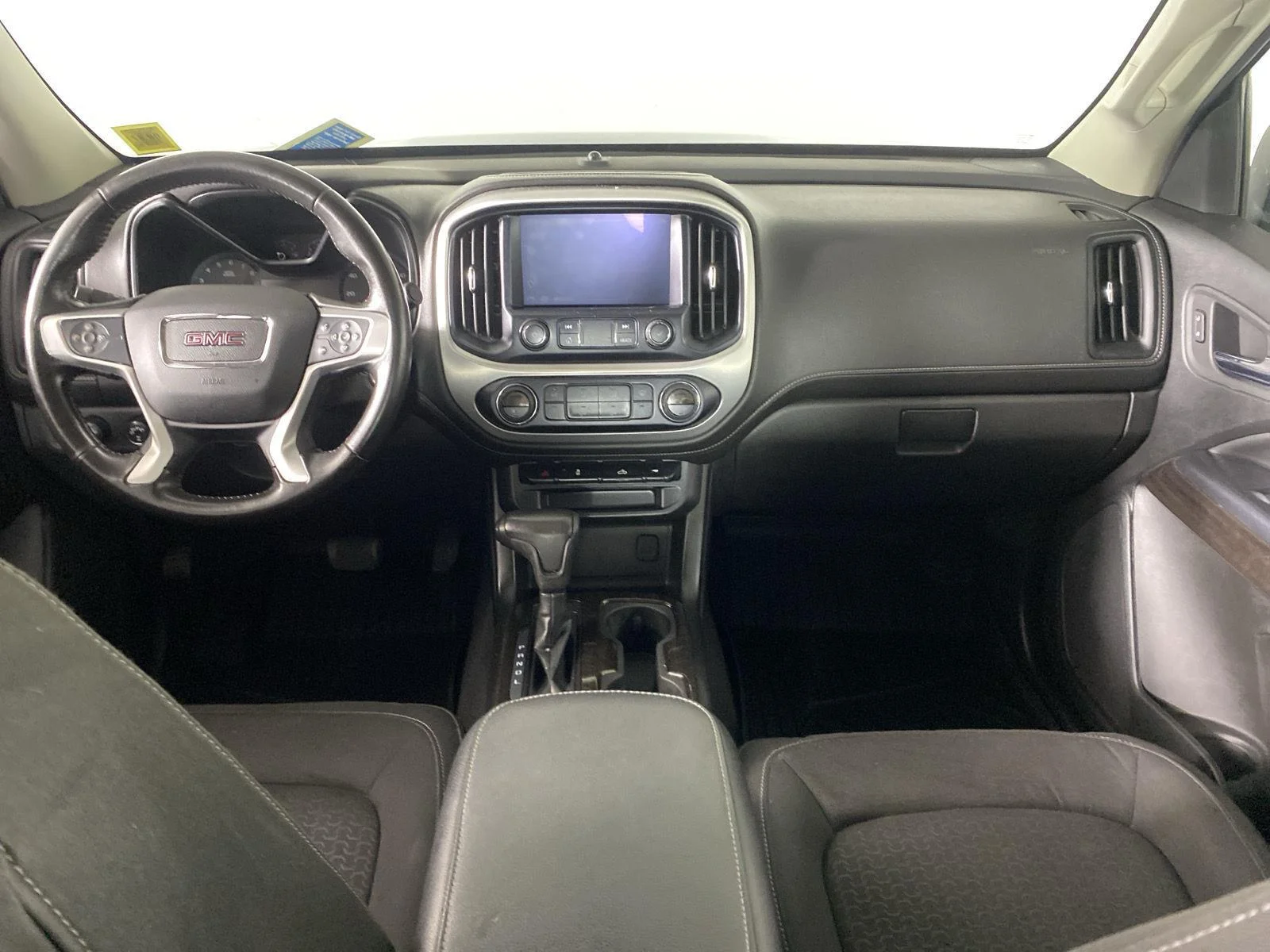 Used 2020 Blue Emerald Metallic GMC 4WD SLE image 2
