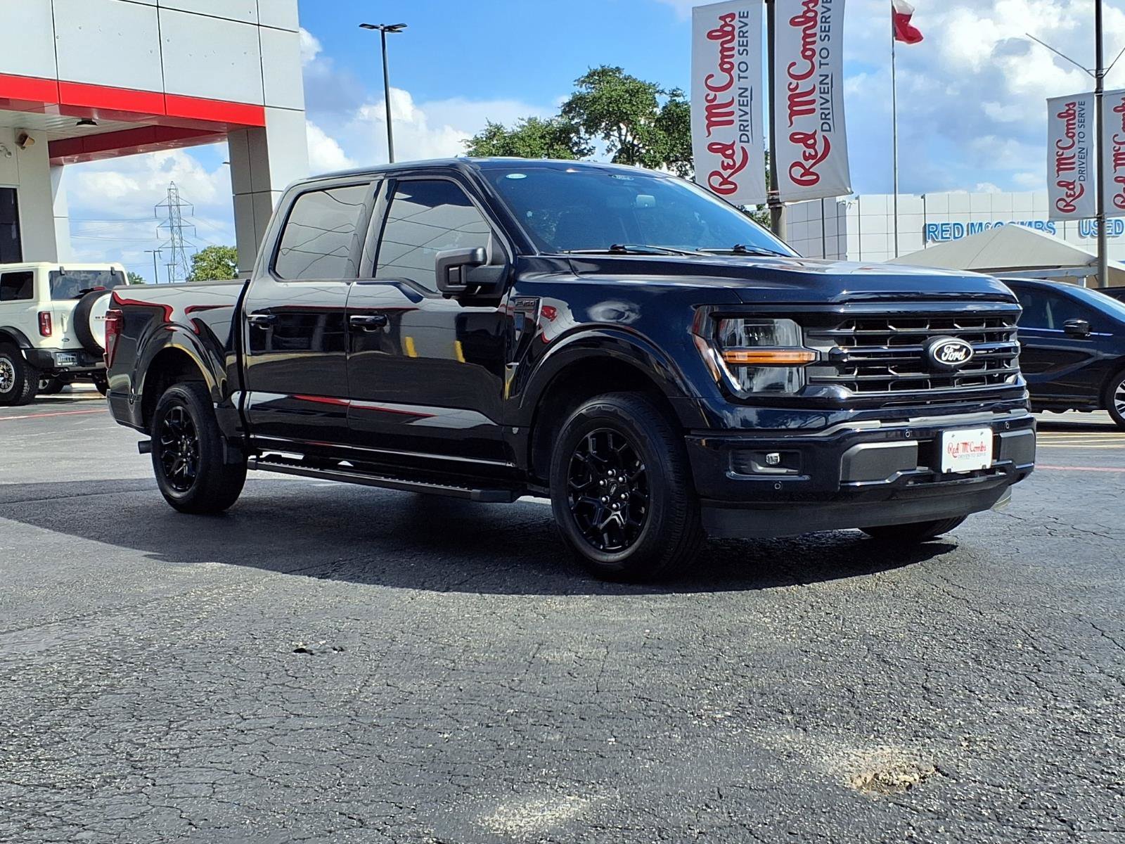 Used 2024 Blsck Ford XLT image 3