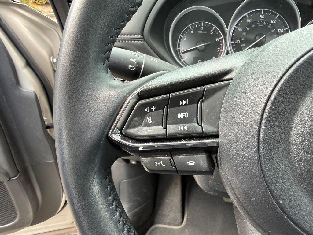 Used 2024 Platinum Quartz Metallic Mazda 2.5 S Preferred Package One-Owner image 11