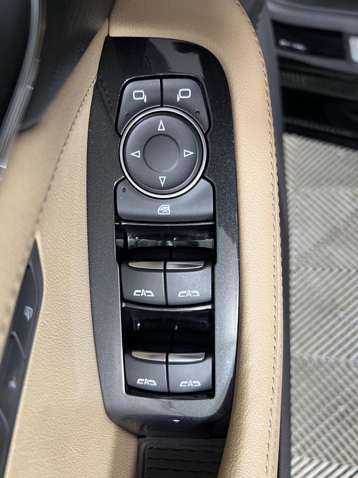 Used 2026 Black Raven Cadillac Premium Luxury image 39