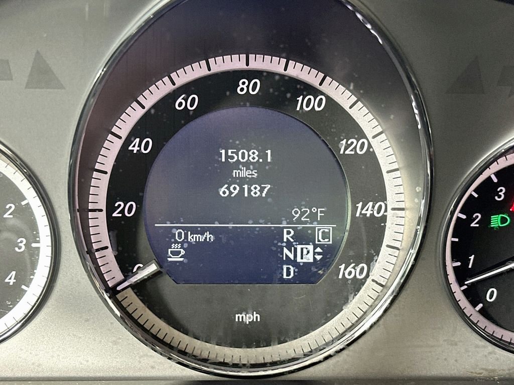 Used 2010 Brown Mercedes-Benz E 350 image 12
