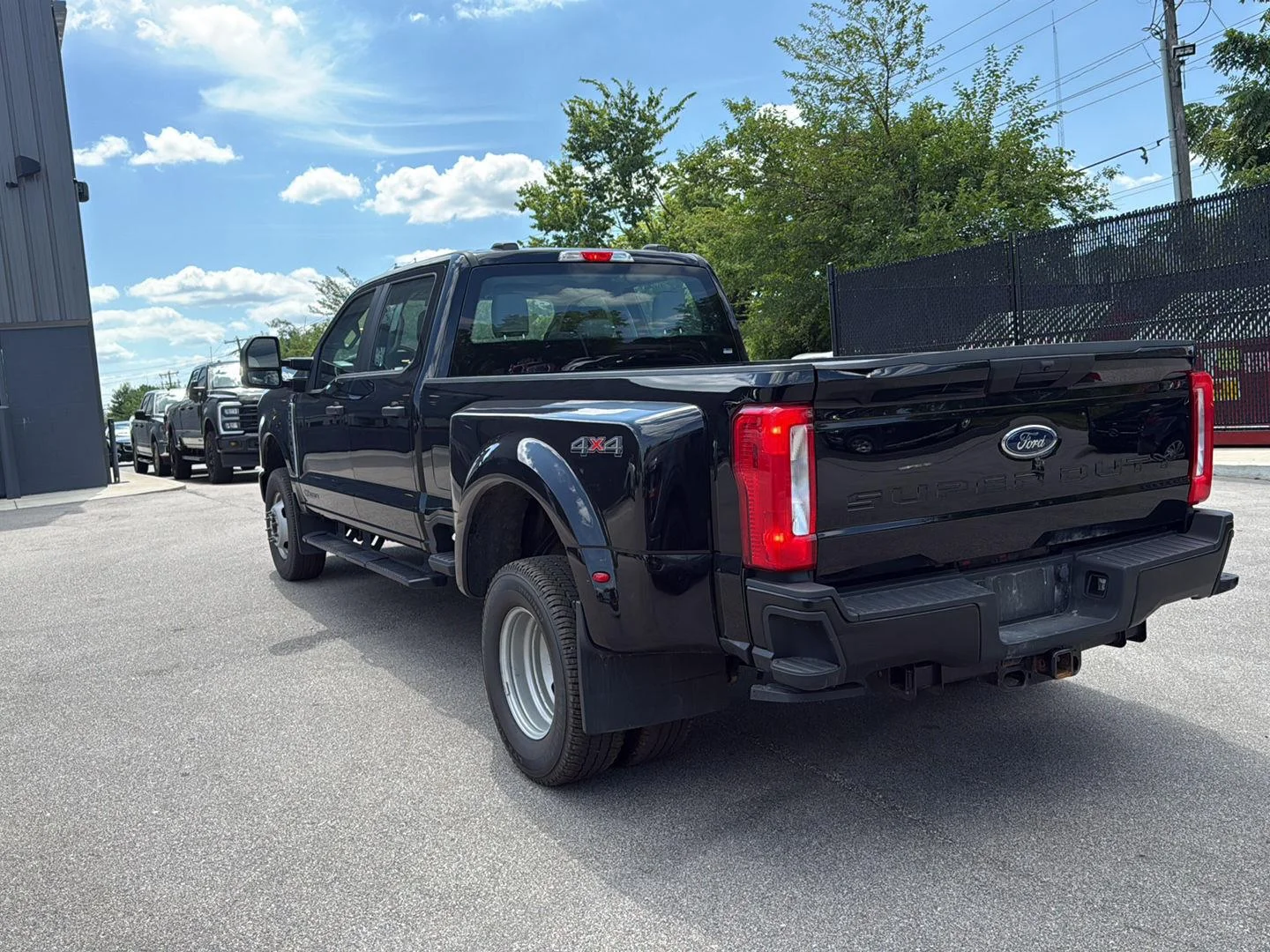 Used 2024 Agate Black Ford XL image 5