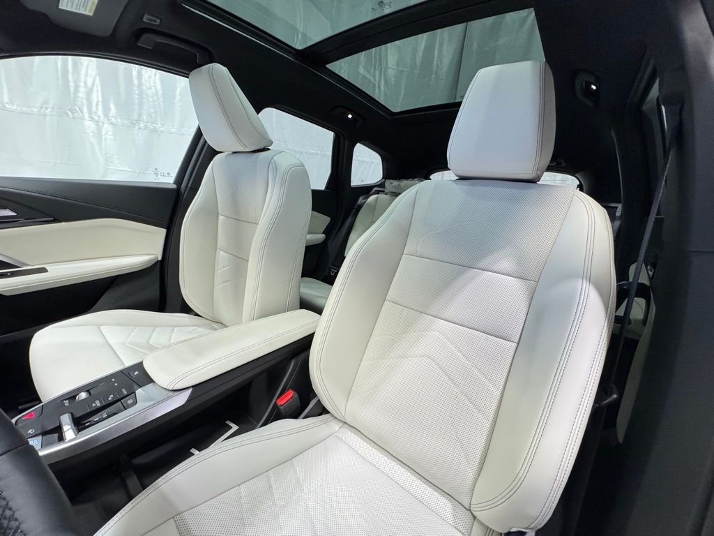 New 2026 Blue BMW xDrive28i image 18