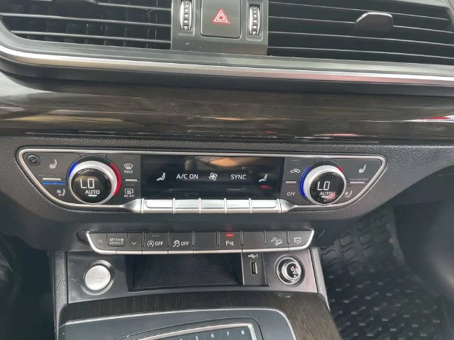 Used 2018 Green Audi 2.0T Premium Plus image 25