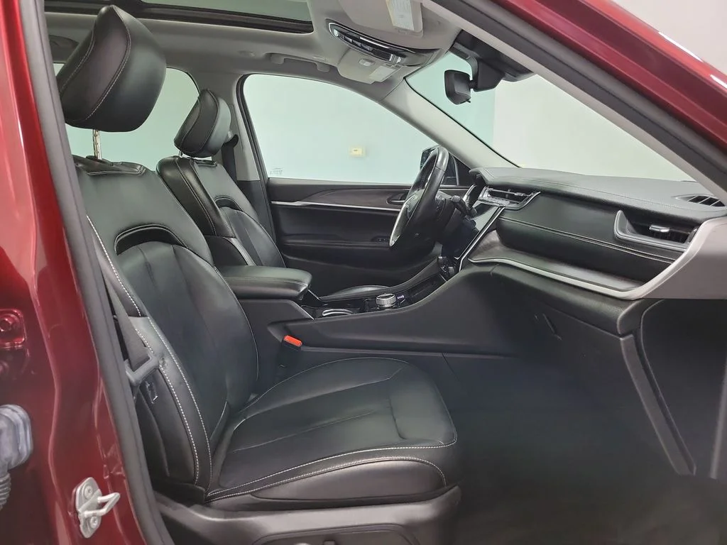 Used 2021 Red Jeep Limited image 16