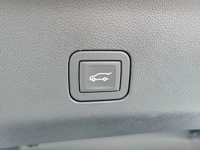 Used 2026 Cypress Gray Chevrolet Z71 image 31