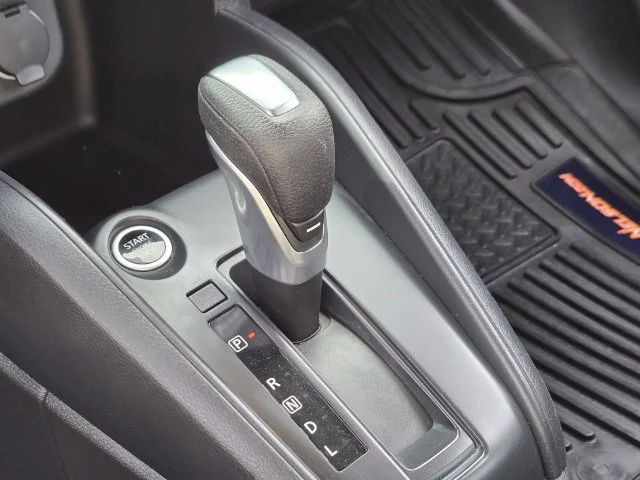 Used 2025 Gray Nissan S image 28