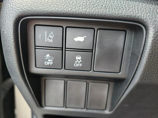 Used 2018 Beige Honda EX-L image 35