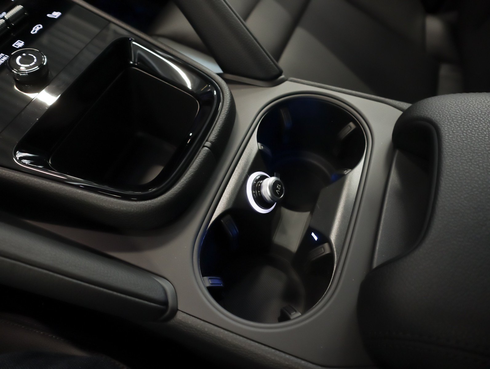 New 2026 Chromite Black Metallic Porsche  image 18