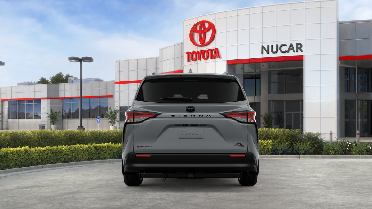 2026 Toyota Sienna — photo 8