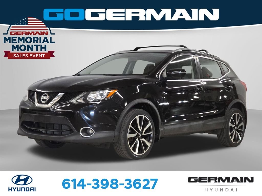 2018 Nissan Rogue Sport SL AWD's photo
