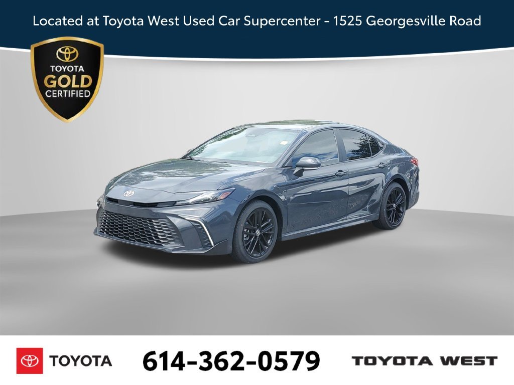 Used 2026  Toyota SE image 1