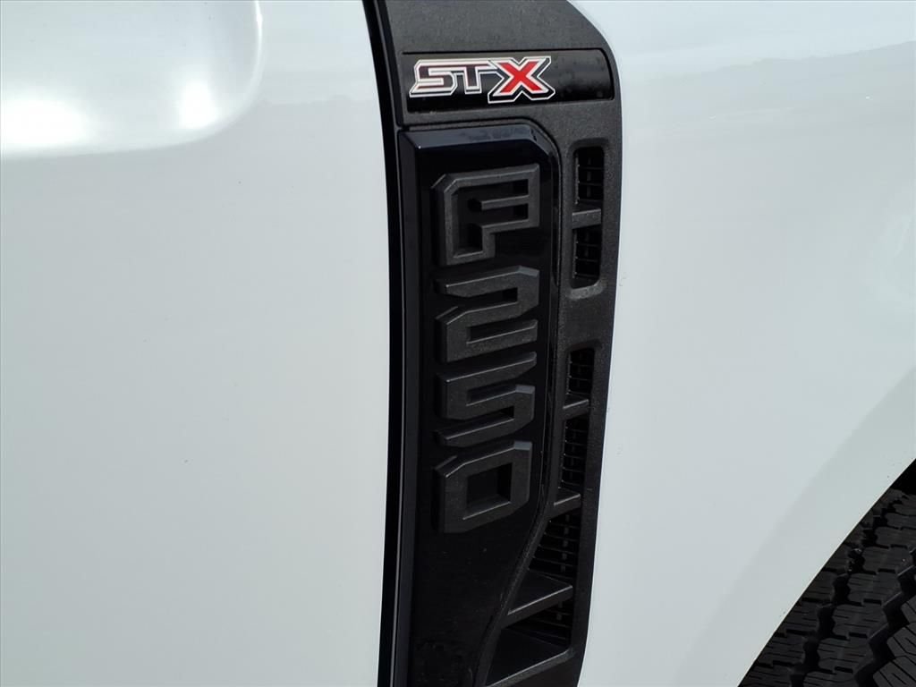 2026 Ford F-250 Super Duty XL - Photo 12