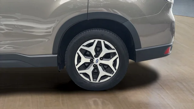 Used 2020 Brown Subaru Premium image 29
