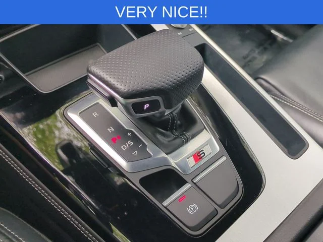 Used 2021 Gray Audi Premium Plus image 27
