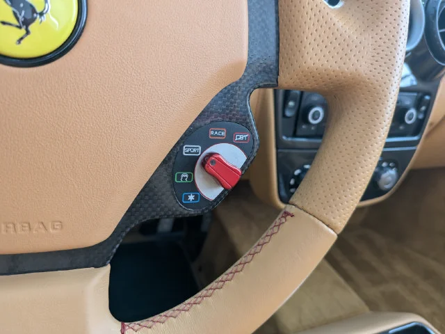 Used 2009  Ferrari Spider image 17