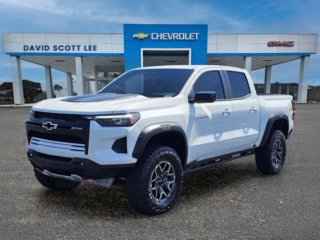 Used 2024 Summit White Chevrolet ZR2 image 1