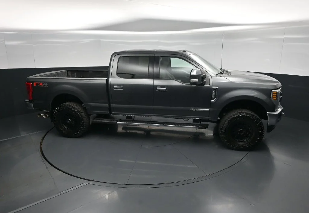 Used 2019 Gray Ford XLT image 47