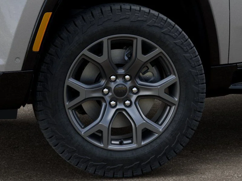 New 2026 Silver-Zynith Exterior Paint Jeep Upland image 8