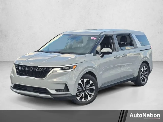 2024 Kia Carnival EX