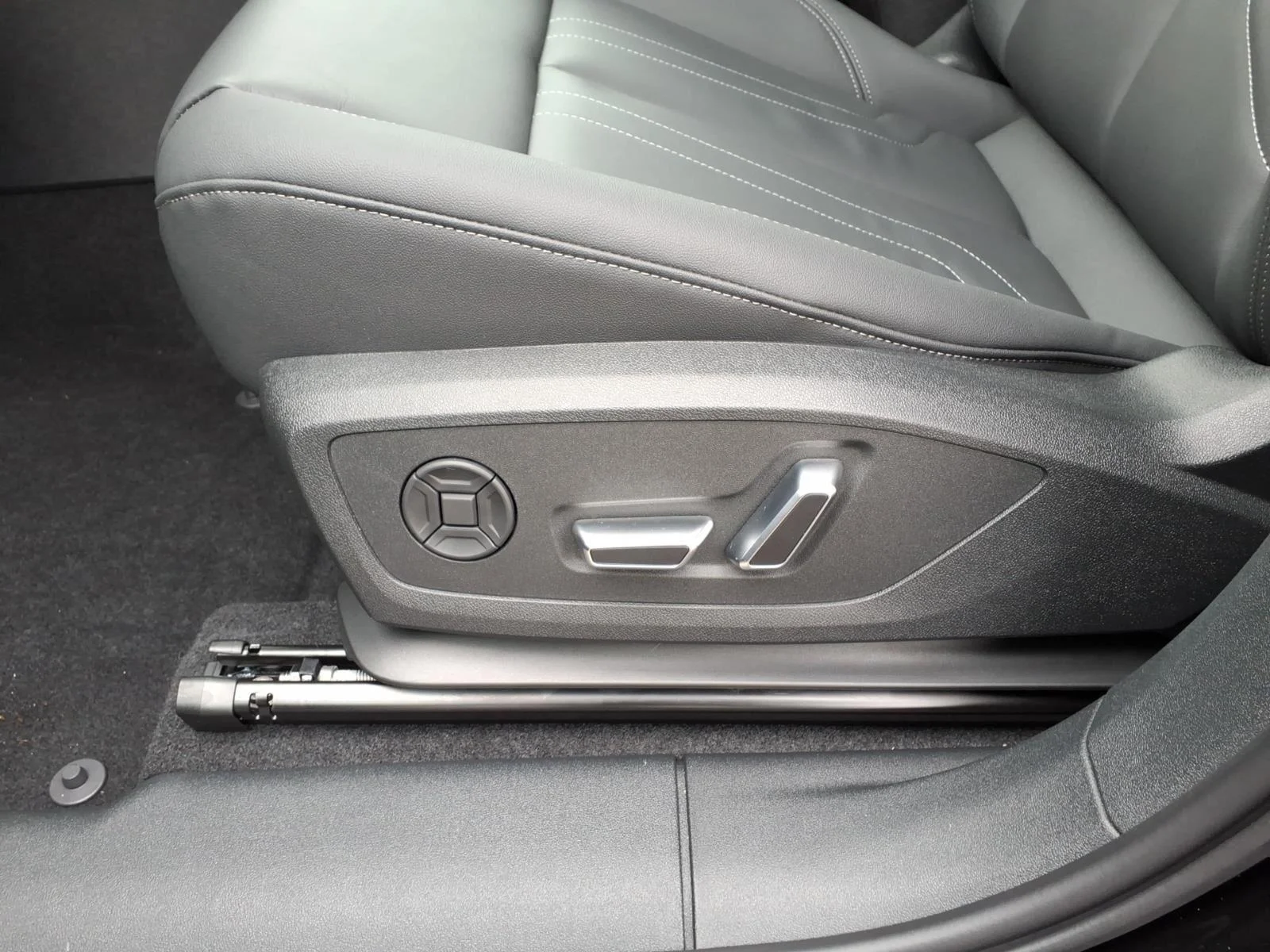 New 2026 Mythos Black Metallic Audi S line image 15