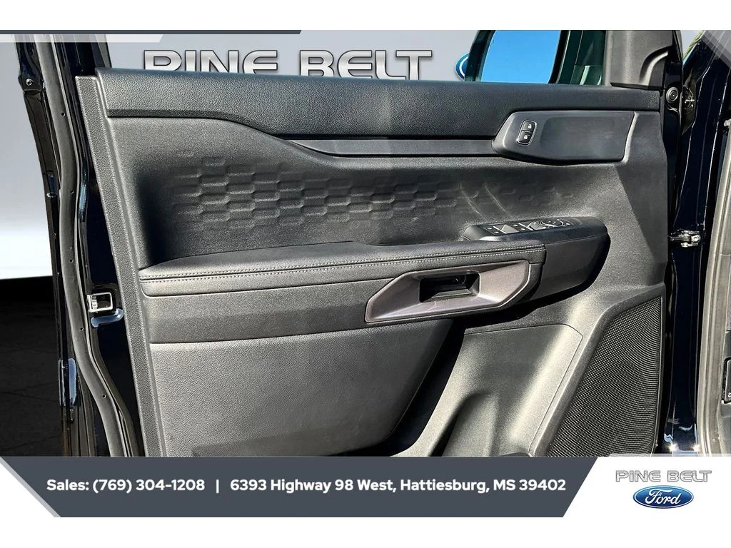 New 2025 Shadow Black Ford XLT image 18