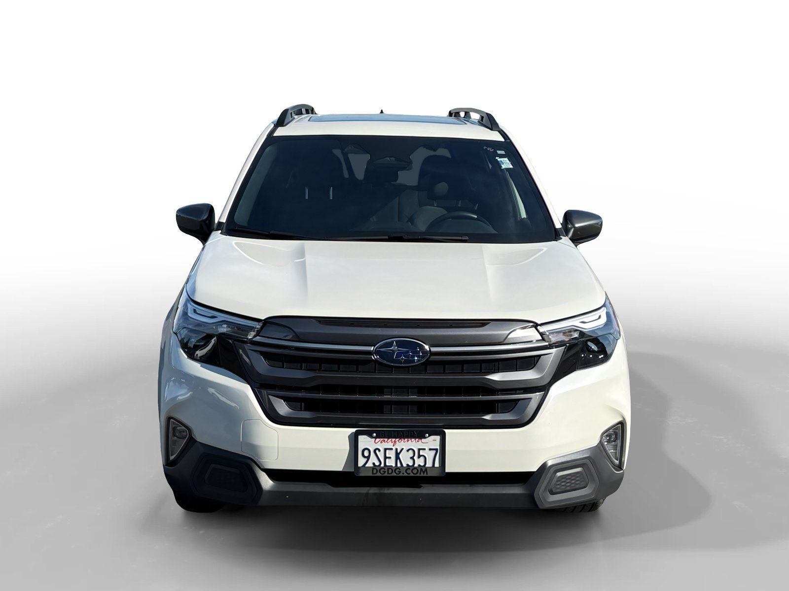 Certified Used 2025 Crystal White Pearl Subaru Premium image 8