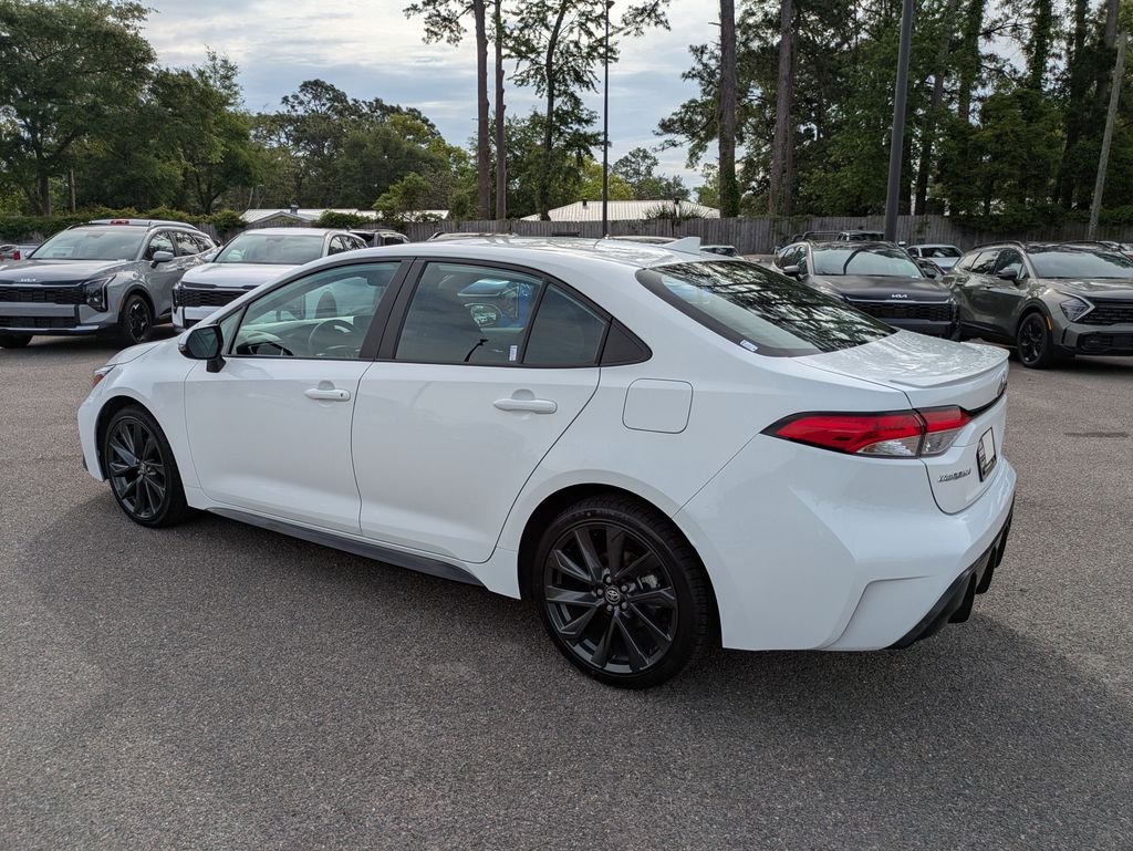 Used 2025 White Toyota SE image 6