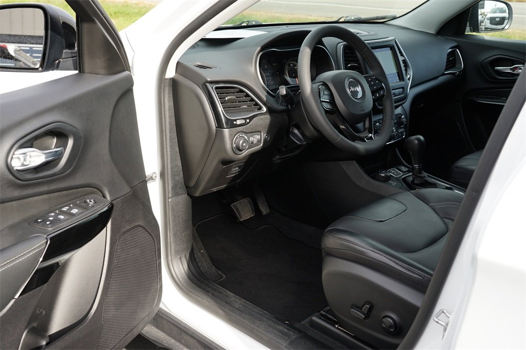 2023 Jeep Cherokee Altitude photo 4