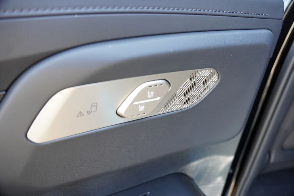 New 2027 Ebony Black Kia SX Prestige image 12
