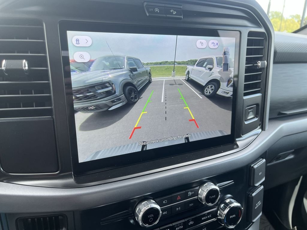 New 2026 Carbonized Gray Metallic Ford XLT image 17