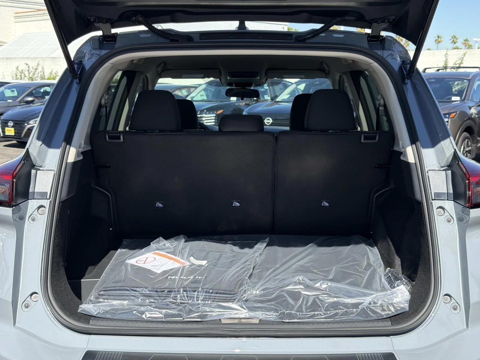 New 2027 Boulder Gray Pearl Nissan SV image 25