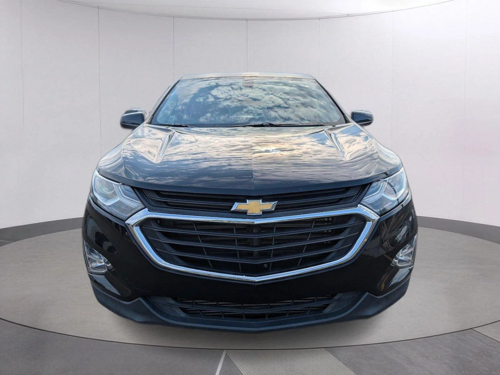 Used 2019 MOSAIC BLACK METALLIC Chevrolet LT image 10