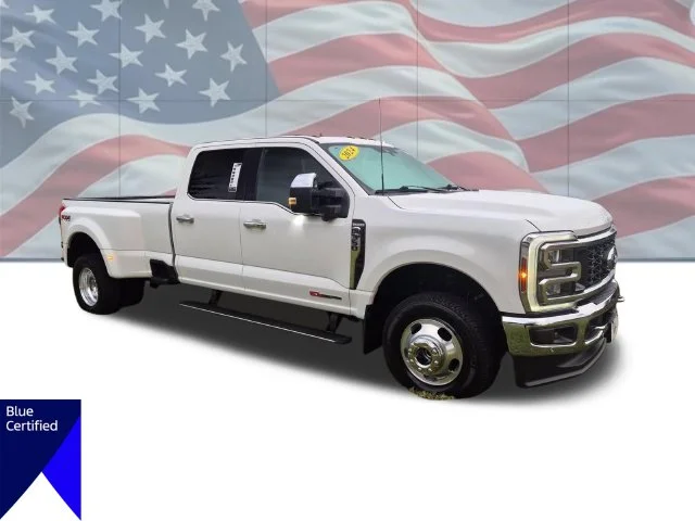 Used 2024 White Ford King Ranch image 2