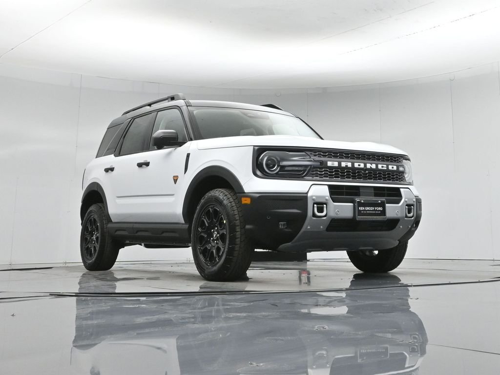 New 2026 Oxford White Ford Badlands image 50