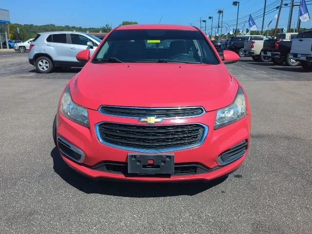 Used 2015 RED HOT Chevrolet LT image 4