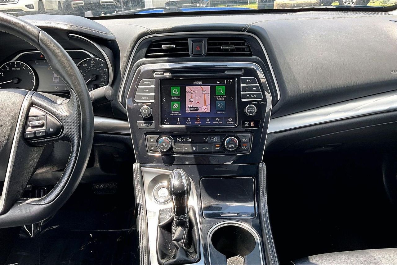 Used 2023 Deep Blue Pearl Nissan SL image 11