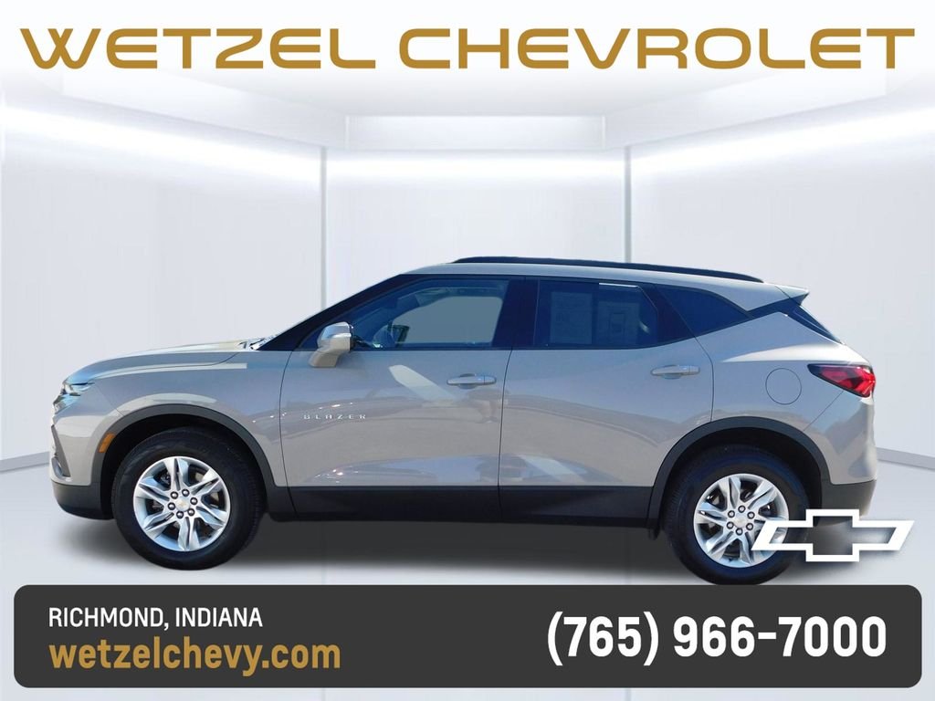 Used 2021 Gray Chevrolet LT image 6