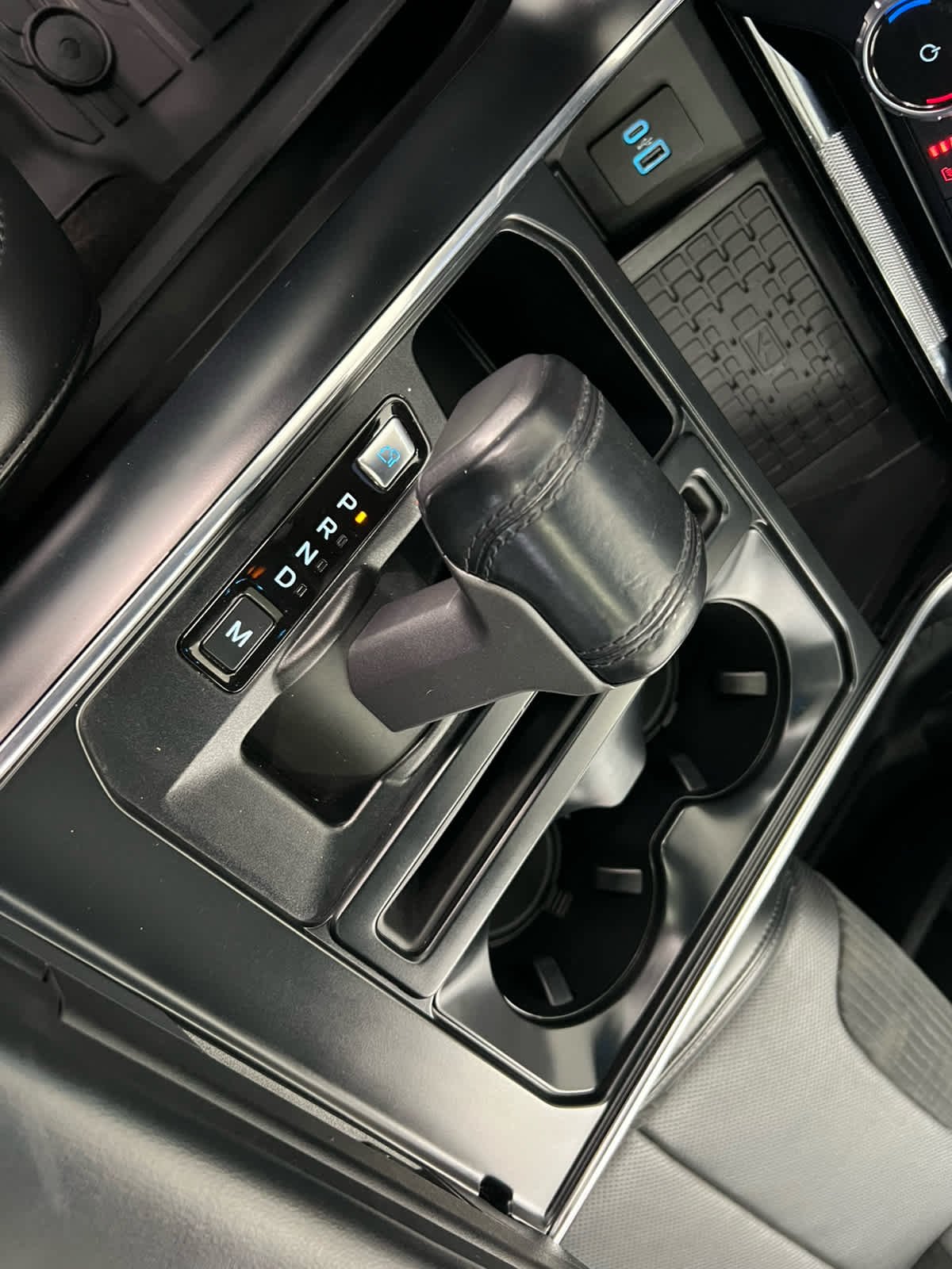 2023 Ford F-150 Raptor - Photo 19