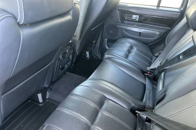 Used 2011 Stornoway Gray Land Rover Supercharged image 13