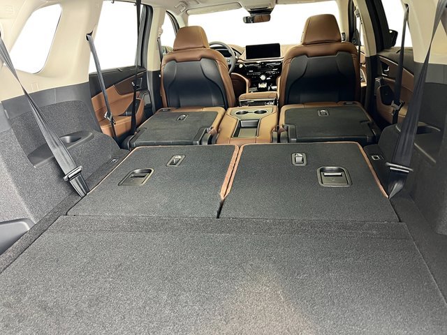 New 2026 Majestic Black Pearl Acura w/Technology Package image 36
